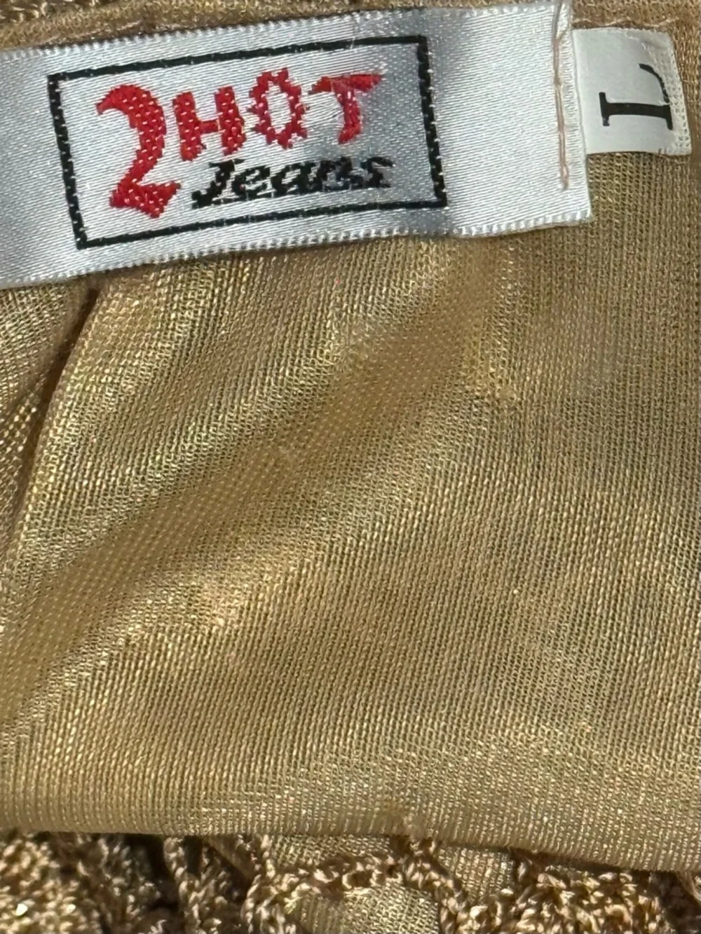 Sleeveless Crochet Tank Top Gold - Picture 2 of 5